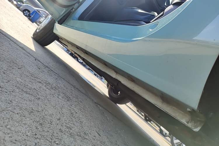 Used Geely Galaxy Panda 2023 Panda Mini 200km Endurance Bear Left Side Sill