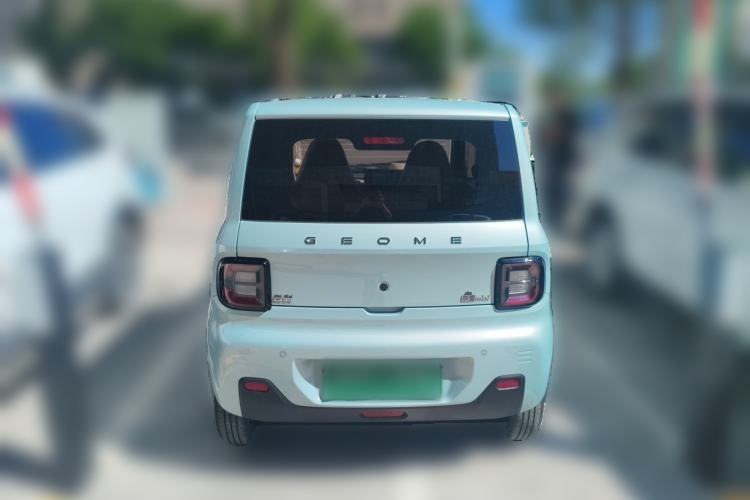 Used Geely Galaxy Panda 2023 Panda Mini 200km Endurance Bear Rear