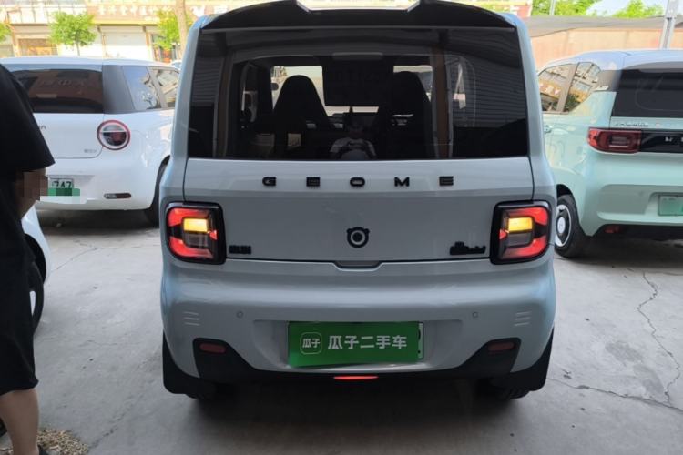 Used Geely Galaxy Panda 2023 Panda Mini 200km Endurance Bear Rear