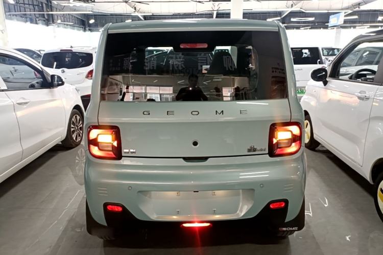Used Geely Galaxy Panda 2023 Panda Mini 200km Dynamic Bear Rear