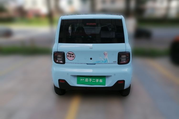Used Geely Galaxy Panda 2023 Panda Mini 200km Endurance Bear Rear