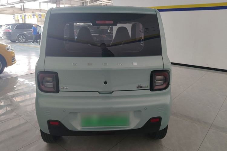 Used Geely Galaxy Panda 2023 Panda Mini 200km Endurance Bear Rear