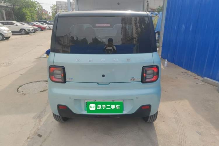 Used Geely Galaxy Panda 2023 Panda Mini 200km Endurance Bear Rear