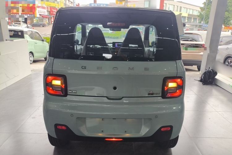 Used Geely Galaxy Panda 2023 Panda Mini 200km Endurance Bear Rear