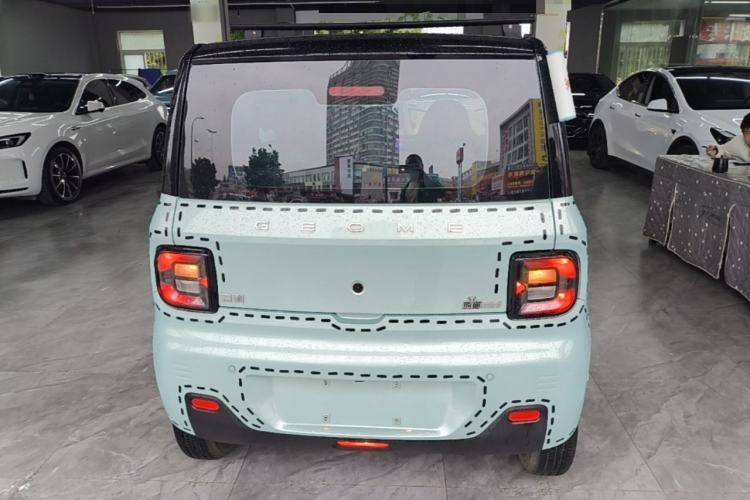 Used Geely Galaxy Panda 2023 Panda Mini 200km Endurance Bear Rear