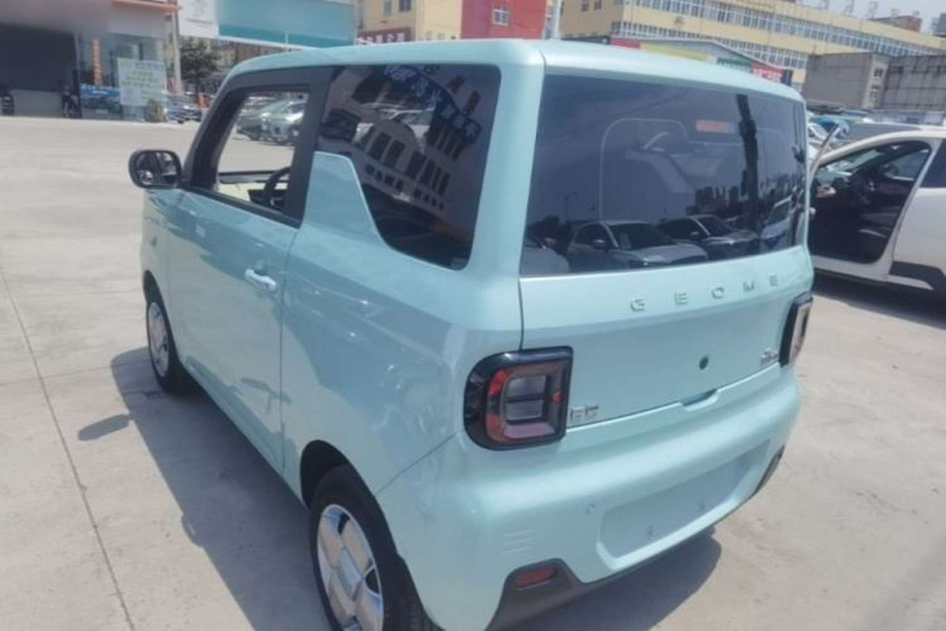 Used Geely Galaxy Panda 2023 Panda Mini 200km Endurance Bear Rear Left 45 Deg