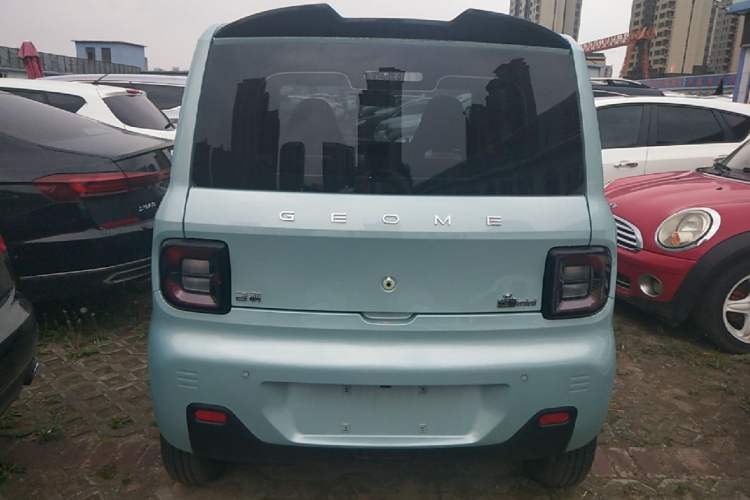 Used Geely Galaxy Panda 2023 Panda Mini 200km Endurance Bear Rear