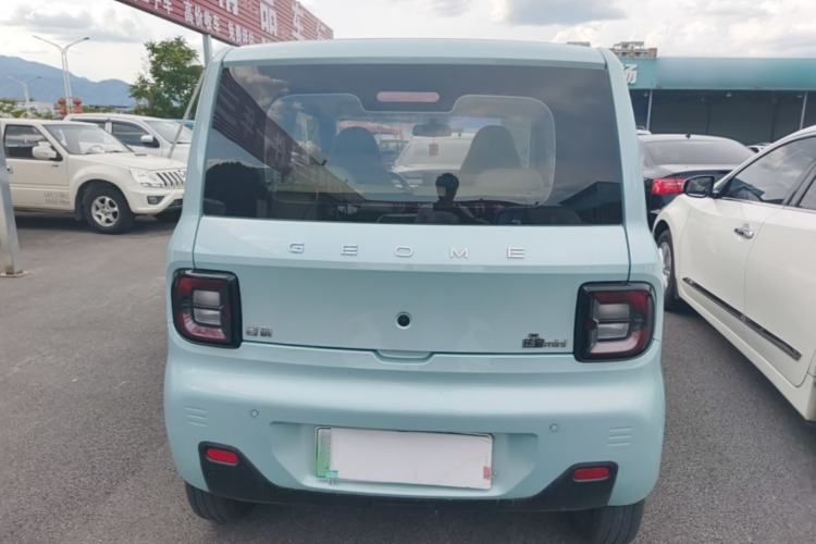 Used Geely Galaxy Panda 2023 Panda Mini 120km Cute Bear Rear