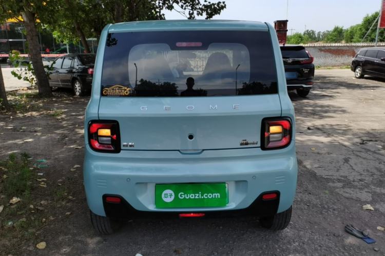 Used Geely Galaxy Panda 2023 Panda Mini 200km Endurance Bear Rear