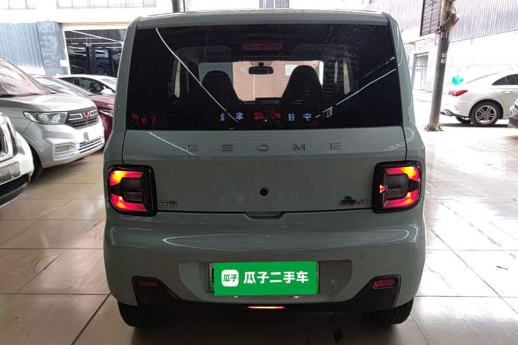 Used Geely Galaxy Panda 2023 Panda Mini 200km Endurance Bear Rear