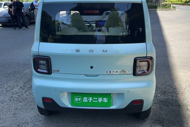 Used Geely Galaxy Panda 2023 Panda Mini 200km Dynamic Bear Rear