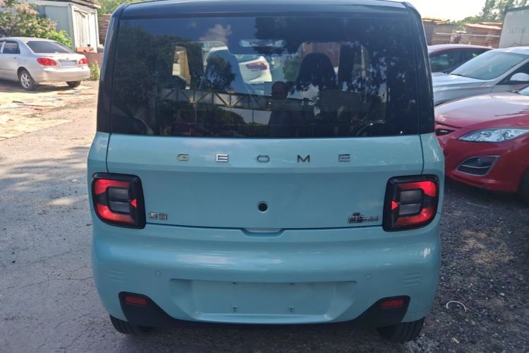 Used Geely Galaxy Panda 2023 Panda Mini 200km Dynamic Bear Rear