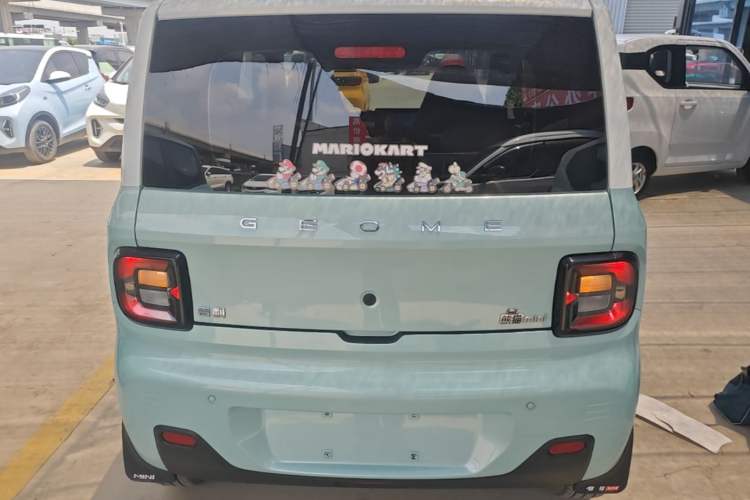 Used Geely Galaxy Panda 2023 Panda Mini 200km Endurance Bear Rear