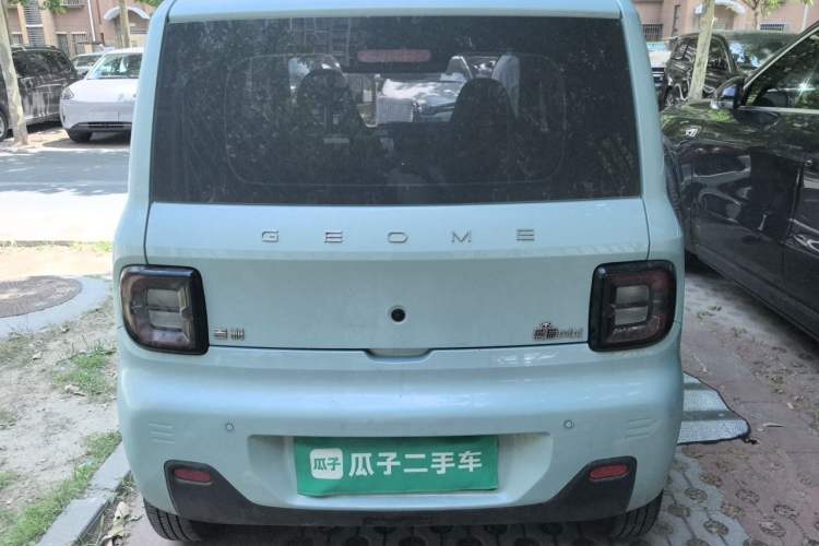Used Geely Galaxy Panda 2023 Panda Mini 200km Endurance Bear Rear