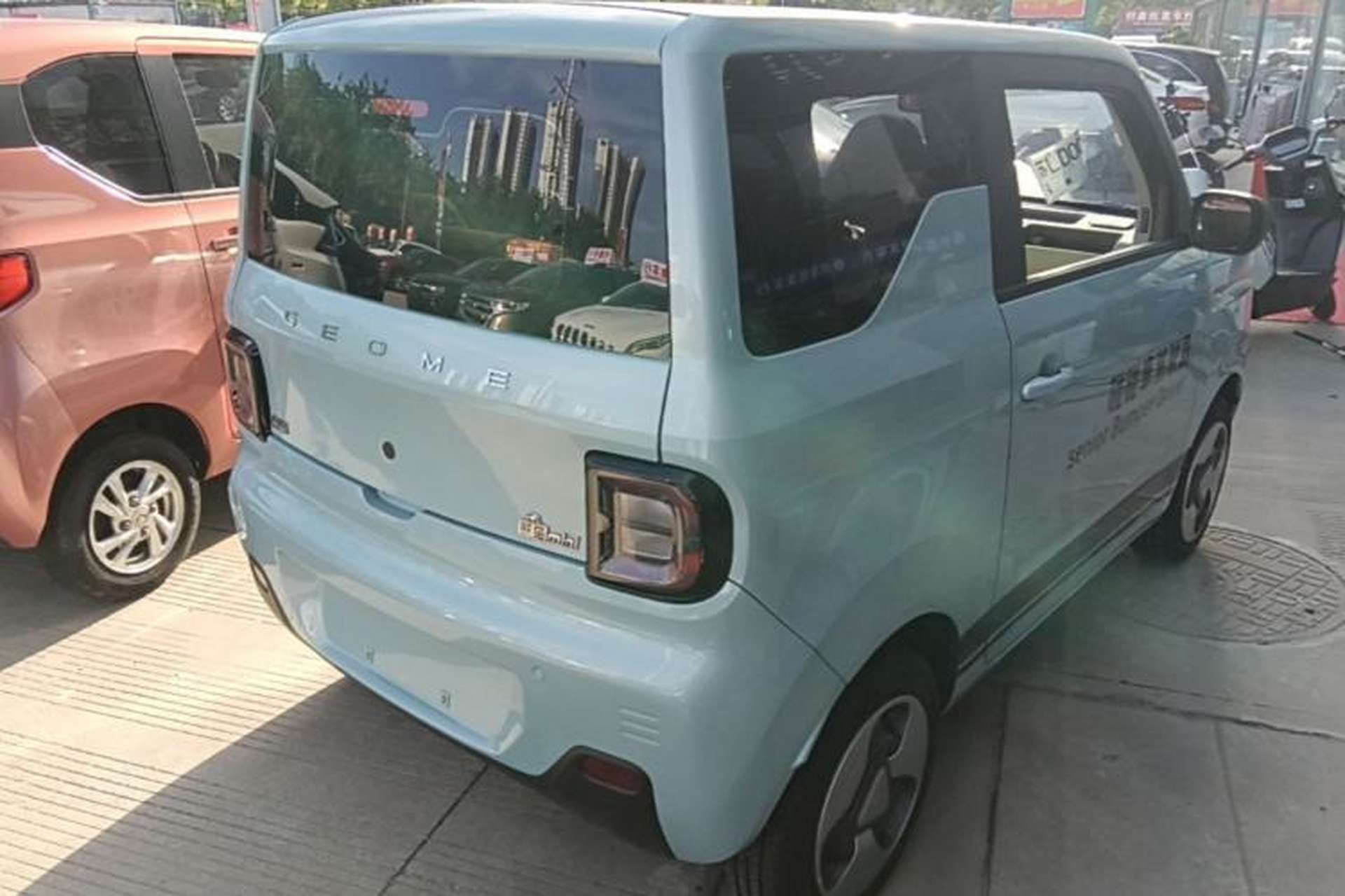 Used Geely Galaxy Panda 2023 Panda Mini 200km Dynamic Bear Rear Right 45 Deg