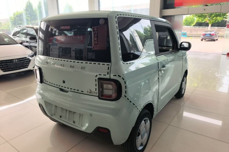 Used Geely Galaxy Panda 2023 Panda Mini 200km Endurance Bear Rear Right 45 Deg