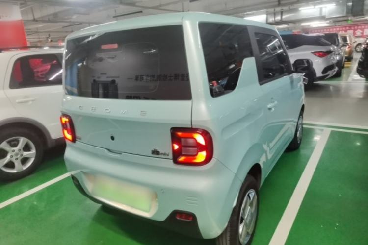 Used Geely Galaxy Panda 2023 Panda Mini 120km Super Cute Bear Rear Right 45 Deg
