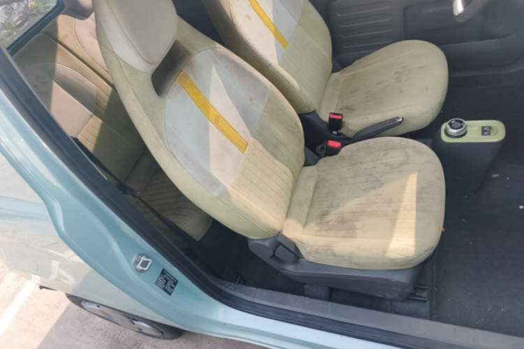 Used Geely Galaxy Panda 2023 Panda Mini 200km Endurance Bear Right Front Seat