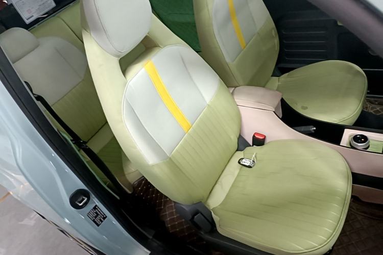 Used Geely Galaxy Panda 2023 Panda Mini 200km Dynamic Bear Right Front Seat