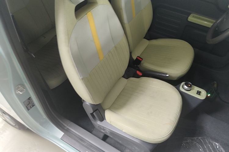 Used Geely Galaxy Panda 2023 Panda Mini 120km Cute Bear Right Front Seat