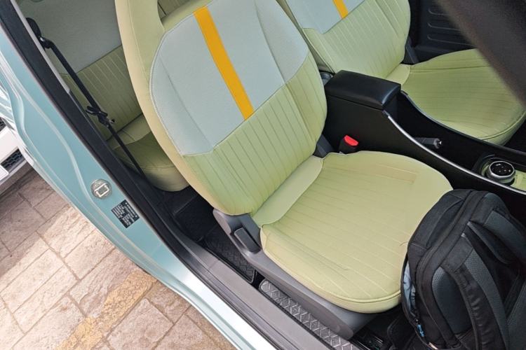 Used Geely Galaxy Panda 2023 Panda Mini 200km Dynamic Bear Right Front Seat