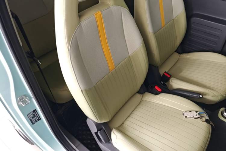 Used Geely Galaxy Panda 2023 Panda Mini 200km Dynamic Bear Right Front Seat