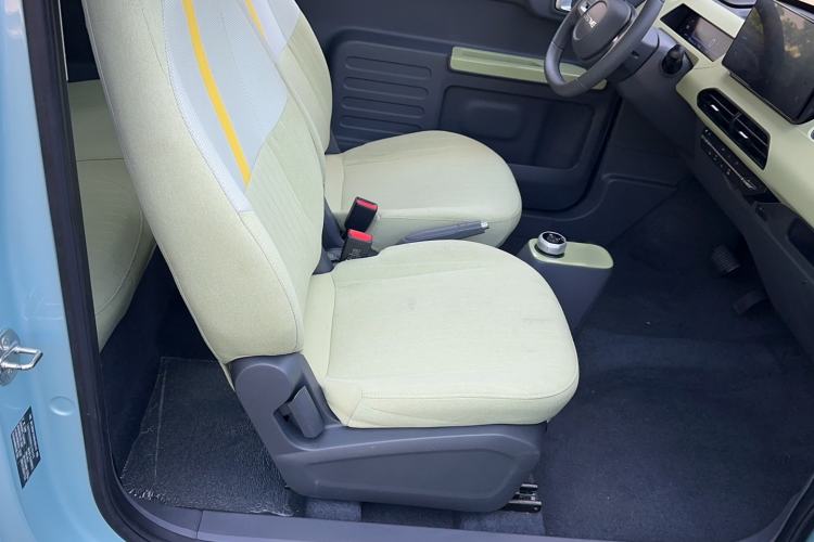 Used Geely Galaxy Panda 2023 Panda Mini 200km Dynamic Bear Right Front Seat