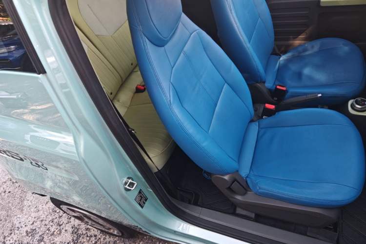Used Geely Galaxy Panda 2023 Panda Mini 200km Dynamic Bear Right Front Seat