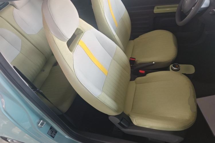Used Geely Galaxy Panda 2023 Panda Mini 200km Endurance Bear Right Front Seat