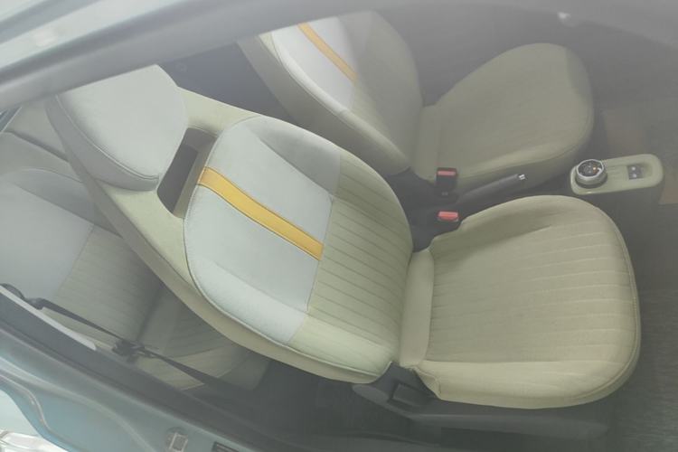 Used Geely Galaxy Panda 2023 Panda Mini 200km Endurance Bear Right Front Seat
