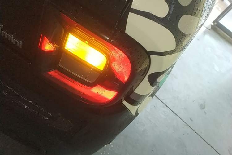 Used Geely Galaxy Panda 2023 Panda Mini 200km Endurance Bear Right Rear Taillight