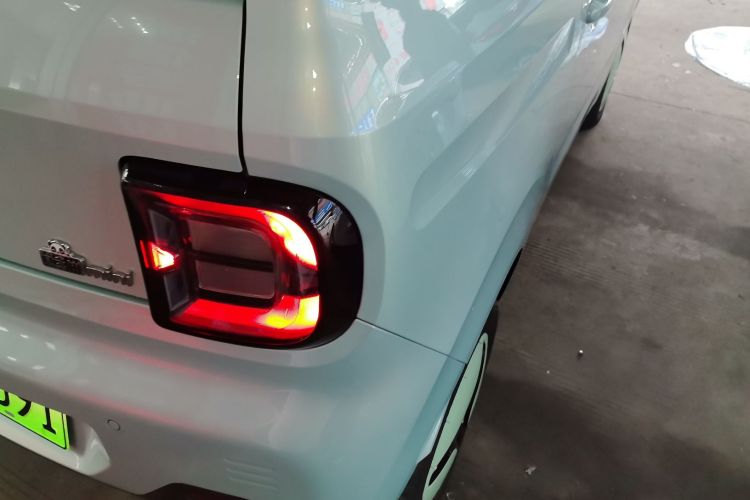 Used Geely Galaxy Panda 2023 Panda Mini 200km Endurance Bear Right Rear Taillight