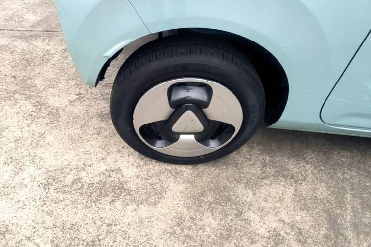 Used Geely Galaxy Panda 2023 Panda Mini 200km Dynamic Bear Right Rear Wheel Hub