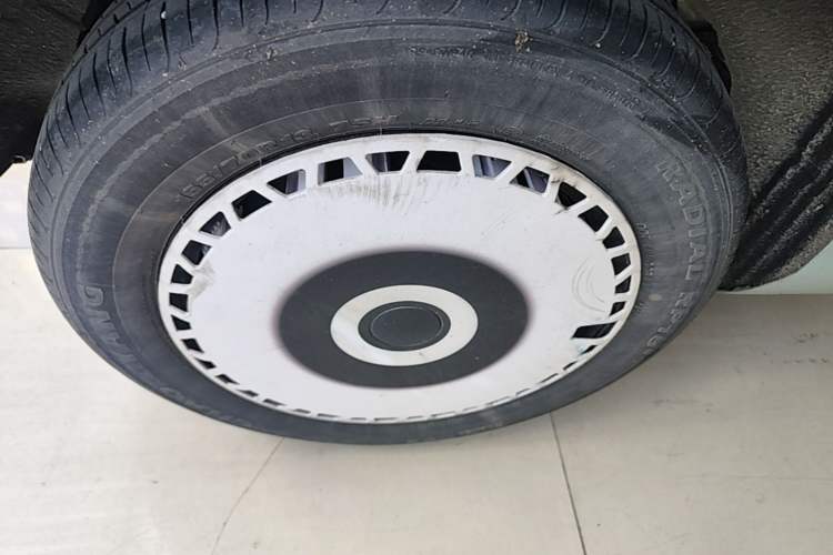 Used Geely Galaxy Panda 2023 Panda Mini 200km Endurance Bear Right Rear Wheel Hub