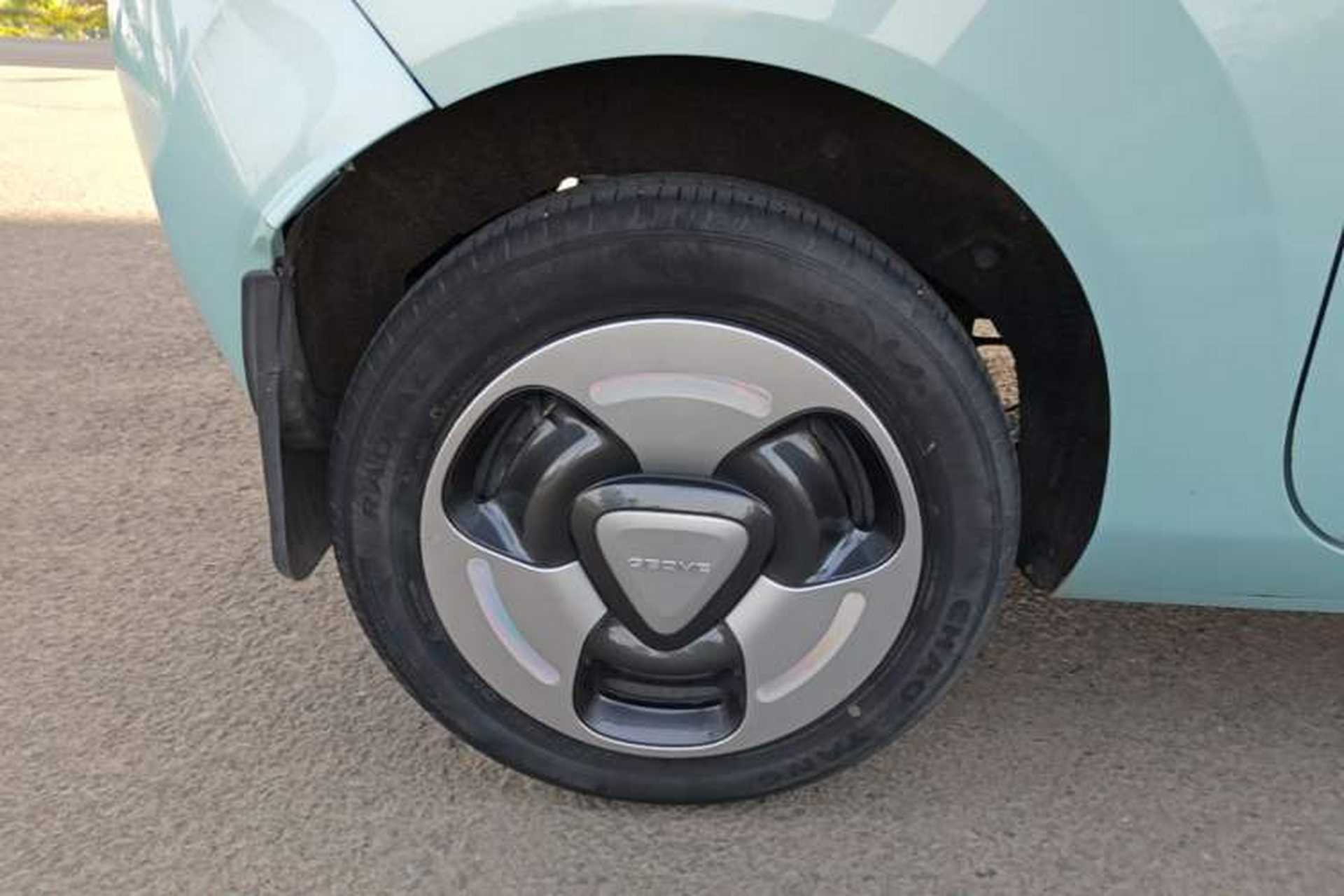 Used Geely Galaxy Panda 2023 Panda Mini 200km Dynamic Bear Right Rear Wheel Hub