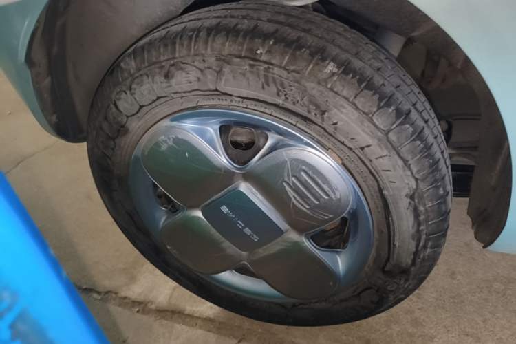 Used Geely Galaxy Panda 2023 Panda Mini 200km Endurance Bear Right Rear Wheel Hub