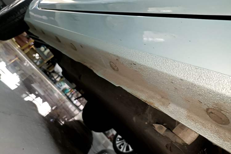 Used Geely Galaxy Panda 2023 Panda Mini 200km Dynamic Bear Right Side Sill