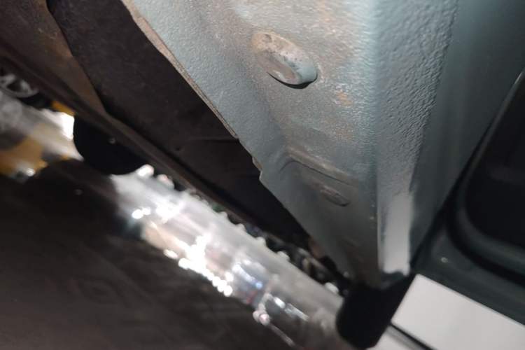 Used Geely Galaxy Panda 2023 Panda Mini 200km Endurance Bear Right Side Sill
