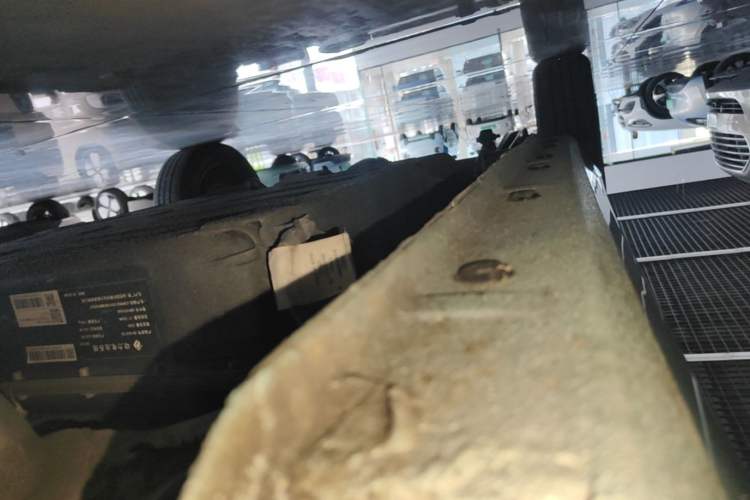 Used Geely Galaxy Panda 2023 Panda Mini 200km Dynamic Bear Right Side Sill