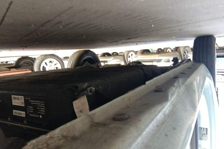 Used Geely Galaxy Panda 2023 Panda Mini 200km Dynamic Bear Right Side Sill