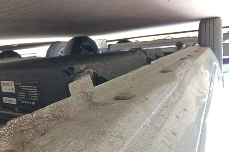 Used Geely Galaxy Panda 2023 Panda Mini 200km Dynamic Bear Right Side Sill
