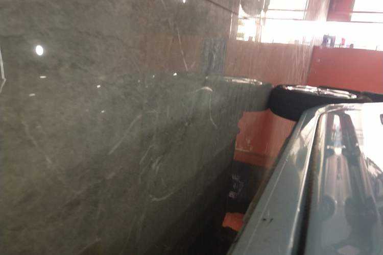 Used Geely Galaxy Panda 2023 Panda Mini 200km Endurance Bear Right Side Sill
