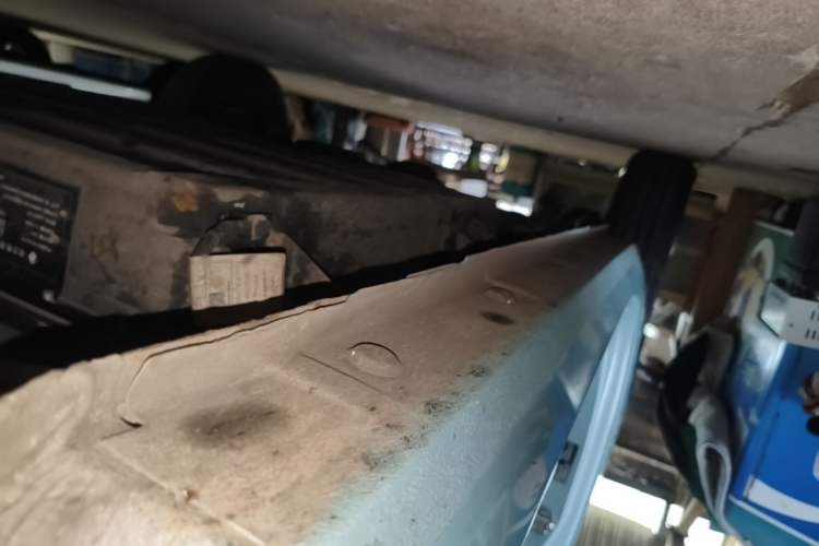 Used Geely Galaxy Panda 2023 Panda Mini 200km Endurance Bear Right Side Sill