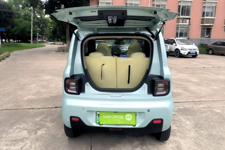 Used Geely Galaxy Panda 2023 Panda Mini 200km Dynamic Bear Trunk