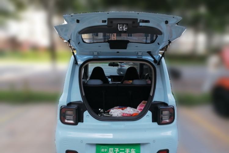 Used Geely Galaxy Panda 2023 Panda Mini 200km Endurance Bear Trunk