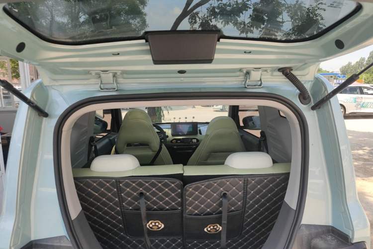 Used Geely Galaxy Panda 2023 Panda Mini 200km Dynamic Bear Trunk