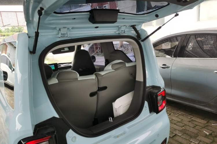 Used Geely Galaxy Panda 2023 Panda Mini 200km Endurance Bear Trunk