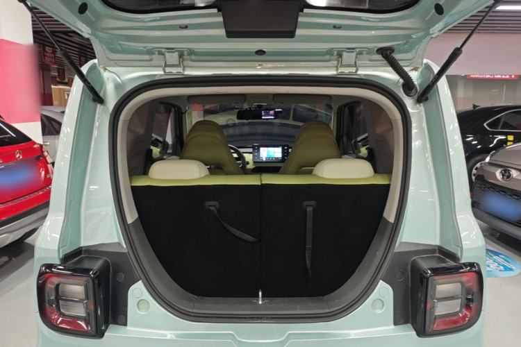 Used Geely Galaxy Panda 2023 Panda Mini 200km Endurance Bear Trunk