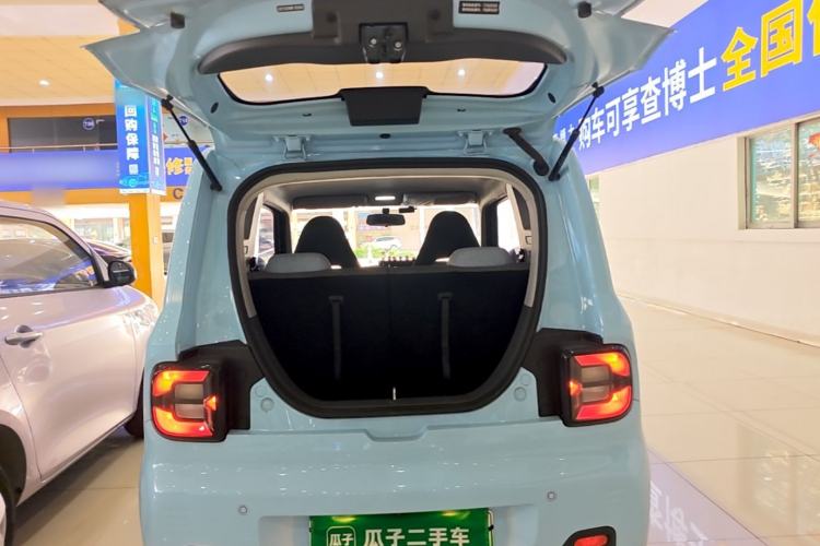 Used Geely Galaxy Panda 2023 Panda Mini 200km Endurance Bear Trunk