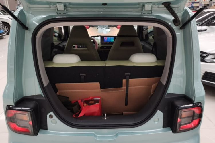 Used Geely Galaxy Panda 2023 Panda Mini 200km Dynamic Bear Trunk